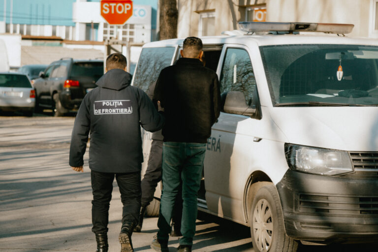 Ghinion la început de an. Doi soți au fost reținuți după trei luni de căutare națională