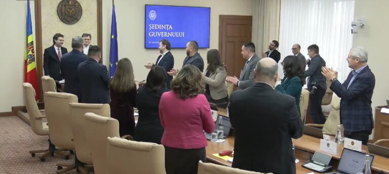 Modificări în structura guvernamentală. Mihai Popșoi va fi șef la Externe, iar Cristina Gherasimov va conduce noul Minister pentru Afaceri Europene