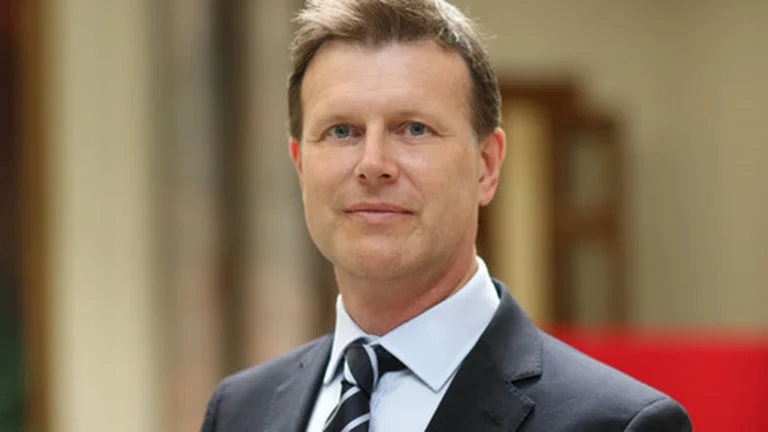 Noul ambasador britanic la Bucureşti: Susţinem cu fermitate capabilităţile R. Moldova de a rezista la ameninţările ruseşti