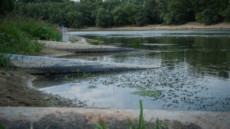 Ministrul Agriculturii, despre starea sistemului de irigare din R. Moldova: „Doar 24 de stații de irigare sunt funcționale, restul sunt ruine”