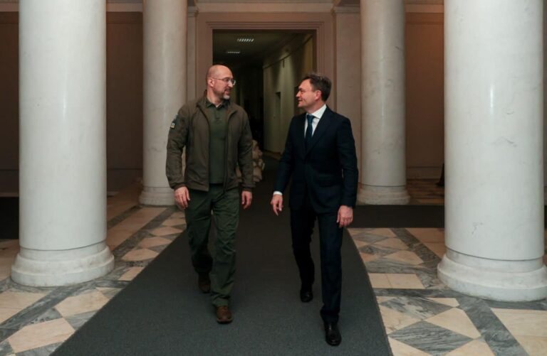 Recean, în discuții cu omologul său de la Kiev: suntem alături de ucraineni