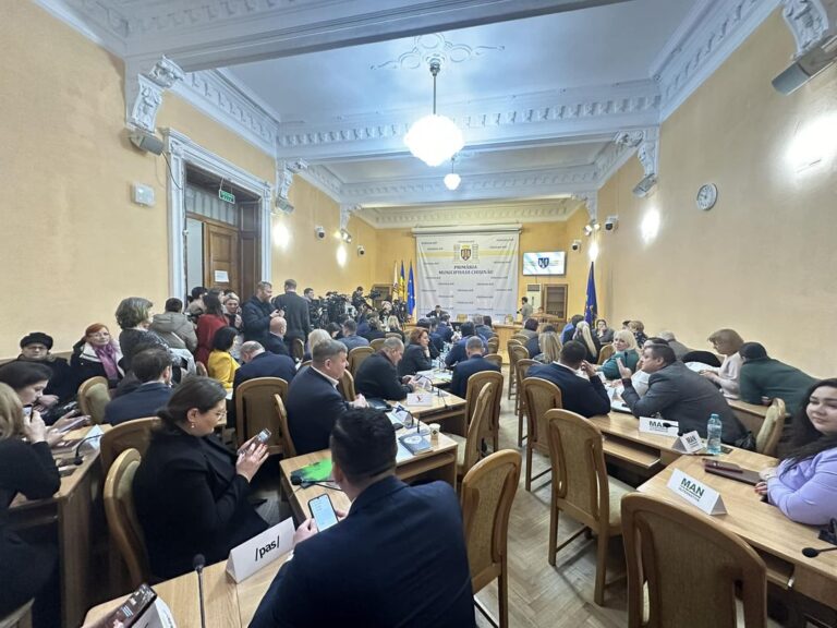 S-a tocmit oficial nunta MAN-PSRM în CMC. Chironda: „Urmează vremuri grele pentru Chișinău”