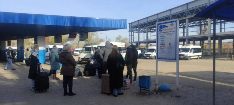 Transportatorii anunță că în prima zi de protest au suspendat peste 70% din cursele auto