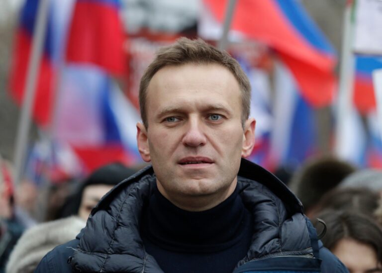 Trupul lui Aleksei Navalnîi a fost predat mamei sale