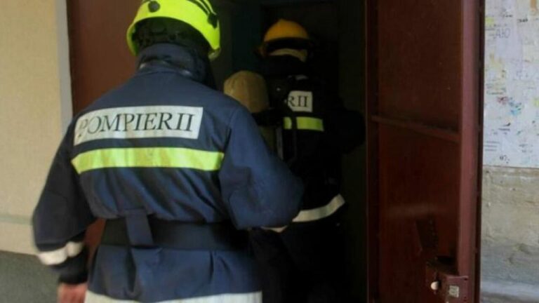 Incendiu într-un bloc din Chișinău: 16 persoane evacuate, inclusiv trei minori