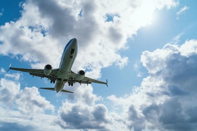 Companiile aeriene din R. Moldova vor putea opera curse directe spre Marea Britanie