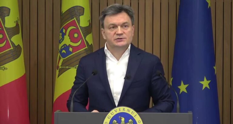 Premierul Dorin Recean îndeamnă cetățenii moldoveni cu dublă cetățenie să participe la alegerile din România