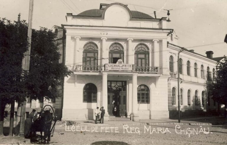 Onoare pentru Liceul „Gheorghe Asachi” din Capitală, una dintre cele mai vechi instituții educaționale