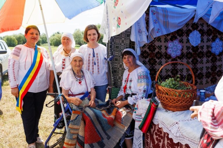 Maia Sandu, de 8 martie: Femeile găsesc soluții pentru cele mai dificile probleme