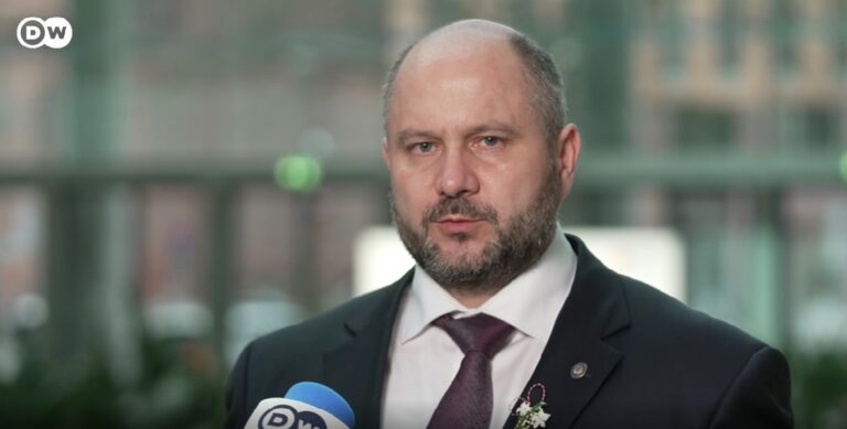 Parlicov, despre dependența Tiraspolului: Regiunea riscă să intre în colaps, dacă nu menținem contractul cu MGRES