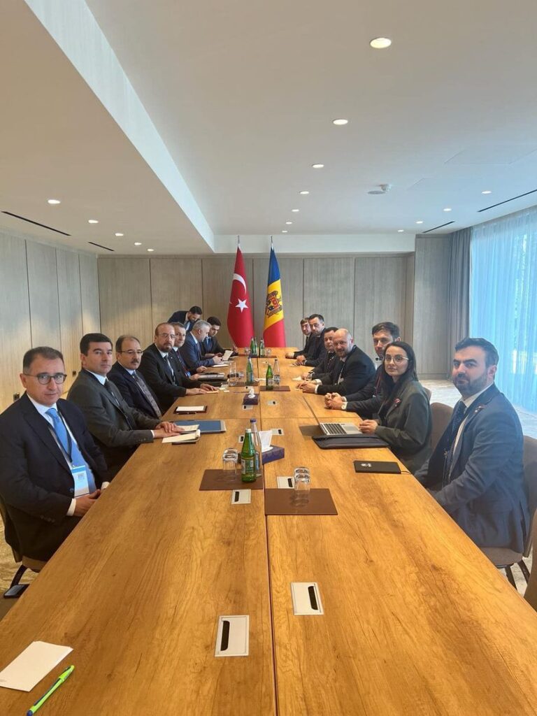 Companii turcești chemate să investească în proiecte de eficiență energetică din R. Moldova