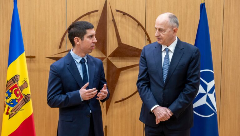 Ministrul de Externe, Mihai Popșoi, întrevedere la Bruxelles cu secretarul general adjunct al NATO, Mircea Geoană