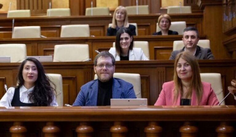 Pentru 2023, Consiliul pentru Egalitate raportează un caz din 10 privind eventuale discriminări