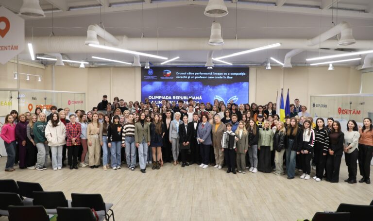 Suspans pentru elevi. În țară are loc Olimpiada Republicană la Limba și literatura rusă