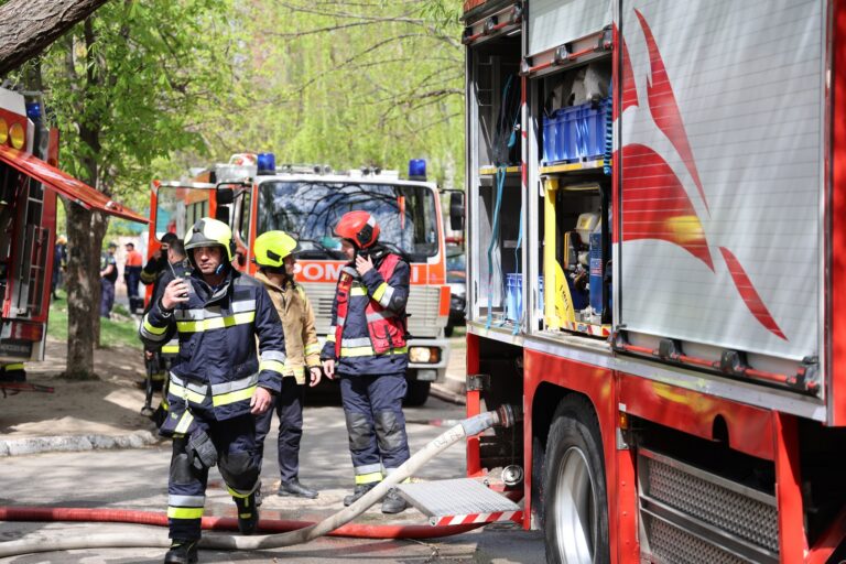 Incendiul de la Liceul „L. Deleanu” din Chișinău, provocat de lucrări de sudură din subsolul clădirii