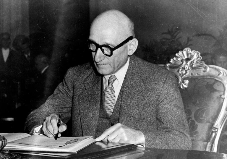 Un alt 9 mai. În 1950, la cinci ani de la război, s-a făcut pace în Vest. Acum 74 de ani se crea UE