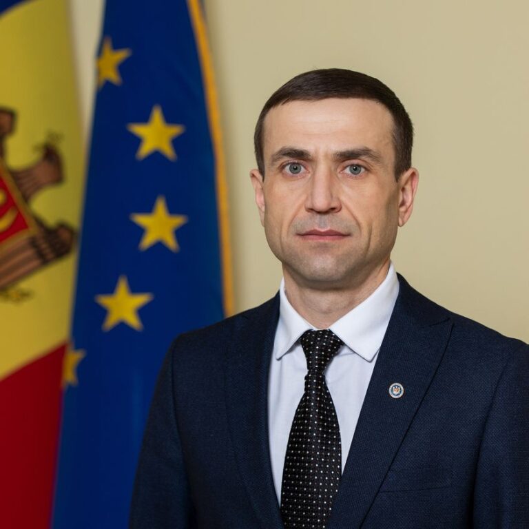 Serviciul Vamal a rămas fără șef. Igor Talmazan a demisionat în contextul proaspătului dosar de corupție în care sunt vizați mai mulți vameși