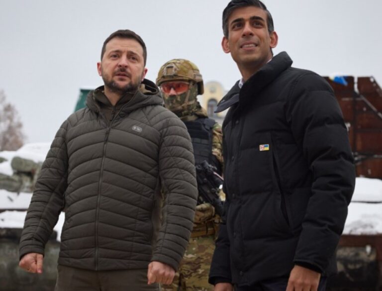 După SUA, și Marea Britanie anunță un ajutor militar de 620 de mil. de dolari pentru Ucraina