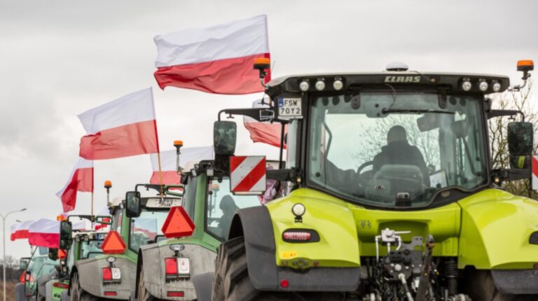 Fermierii polonezi ridică blocada de la granița cu Ucraina