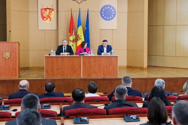Primarii din raioanele Cimișlia și Basarabeasca, la discuții cu Maia Sandu