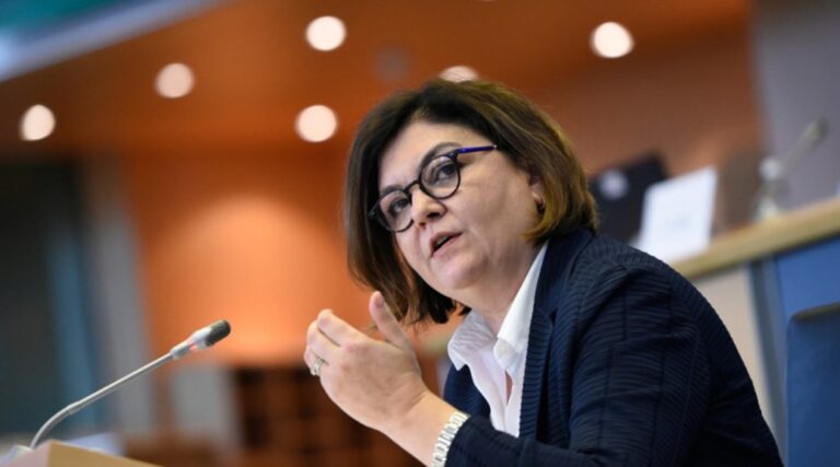 Comisarul european pentru Transport, Adina Vălean: Coridoarele de solidaritate sunt și vor rămâne o opțiune sigură pentru comerțul Ucrainei și R. Moldova cu restul lumii