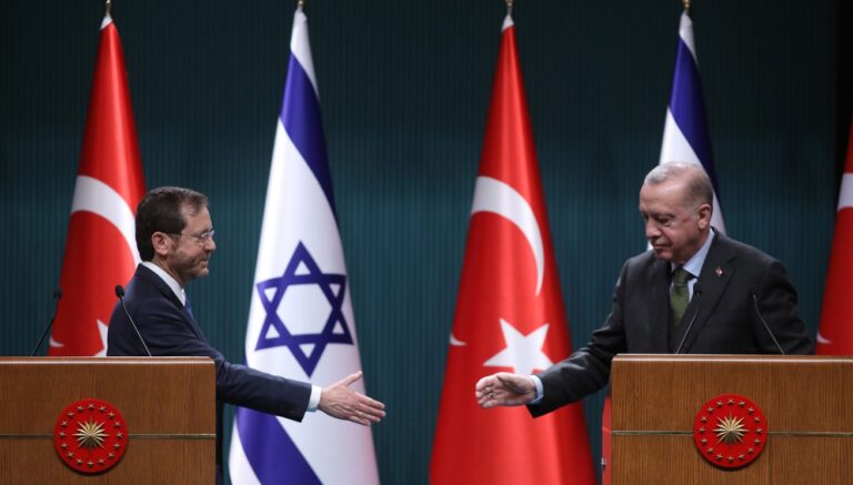 SUA îndeamnă Turcia și Israelul, aliații Washingtonului, să-și rezolve neînțelegerile