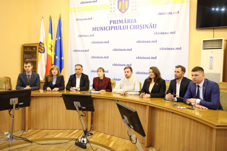 Reprezentanții PAS din CMC au solicitat procurorilor să investigheze creditele de 735 de mil. de lei accesate de primarul Capitalei
