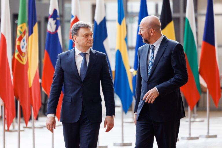 Dorin Recean s-a întâlnit la Bruxelles cu șeful Consiliului European, Charles Michel. Cei doi au discutat despre securitatea regională și amenințările Rusiei în zonă