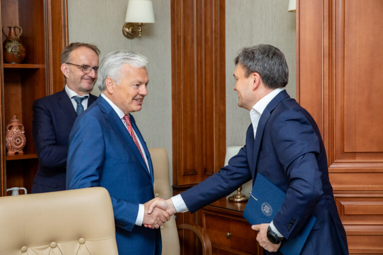 Comisarul european pentru Justiție salută numirea noului procuror general al R. Moldova