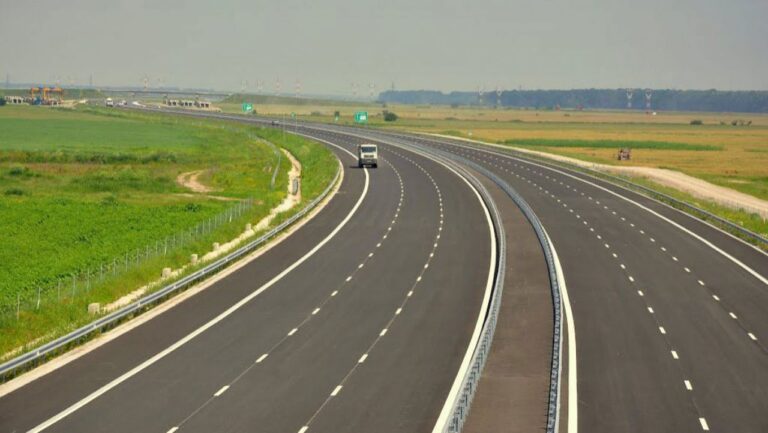 Contractul pentru construirea podului de la Ungheni, care va face conexiunea cu Autostrada Unirii, va fi semnat în iulie