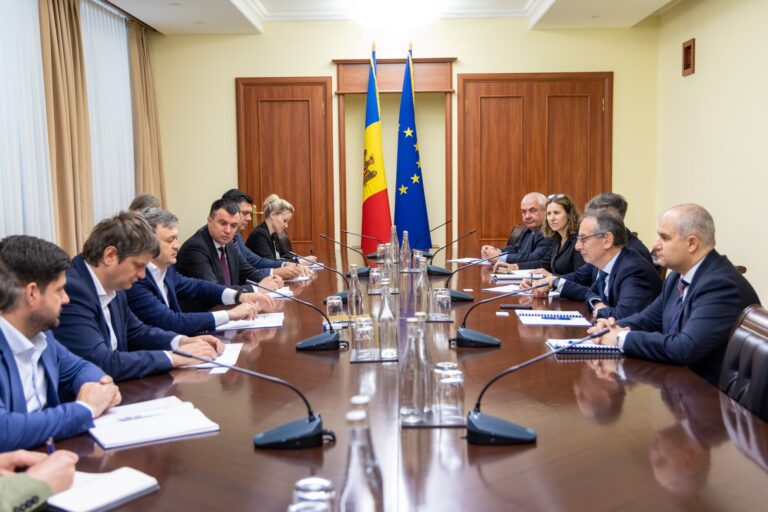 Proiectele BERD în Republica Moldova, discutate de premier la o întâlnire cu reprezentanții băncii