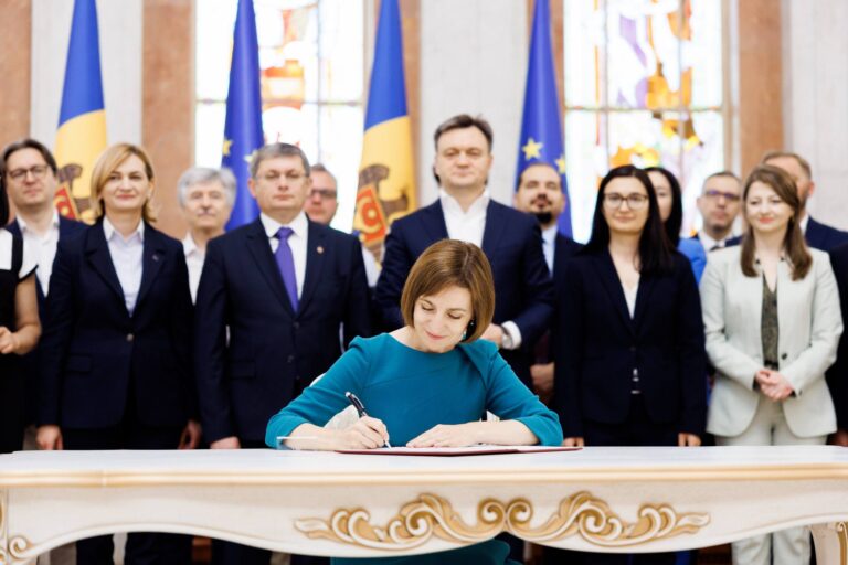 Maia Sandu a semnat decretul de inițiere a negocierilor de aderare la UE