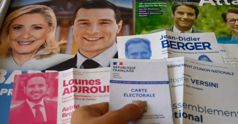 Francezii își aleg azi deputații într-un scrutin anticipat. Extrema dreaptă, favorită în sondaje