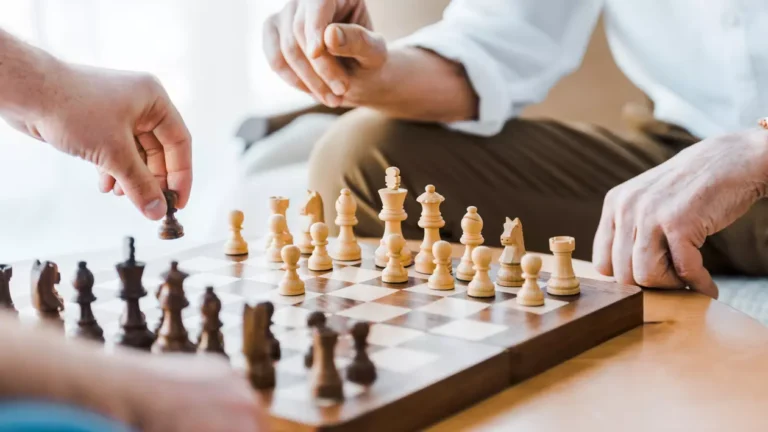 Turneu municipal de șah și joc de dame „Cupa Seniorilor”