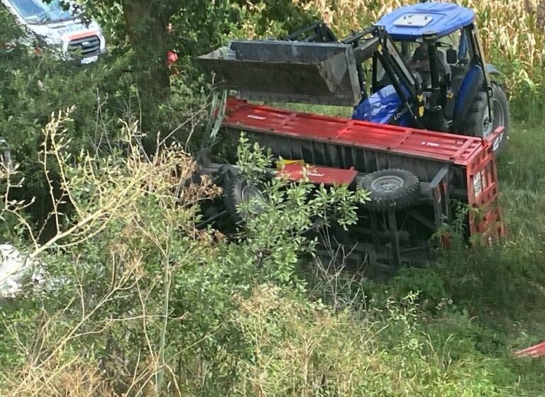 Tragedie la Orhei: Doi angajați ai unei întreprinderi de salubrizare au murit după ce o remorcă s-a desprins de tractor