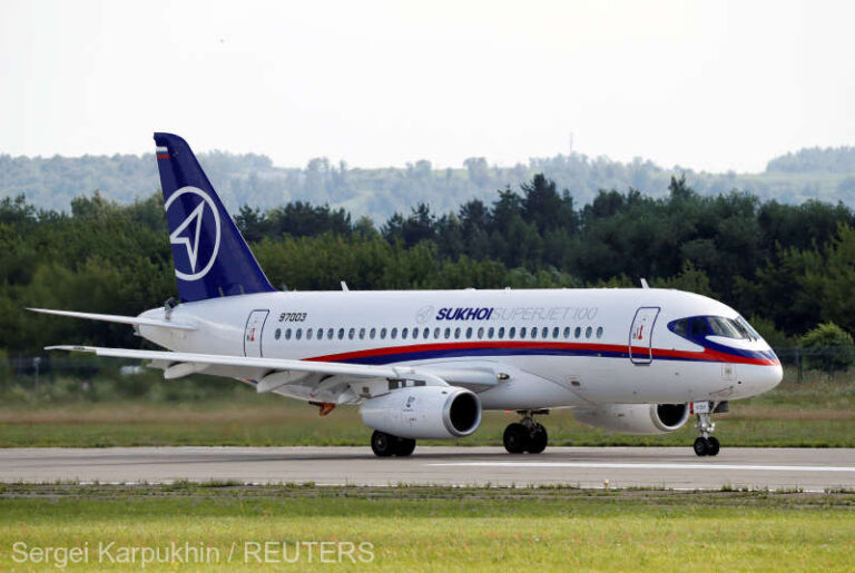 Un avion s-a prăbușit lângă Moscova: La bord se aflau trei membri ai echipajului