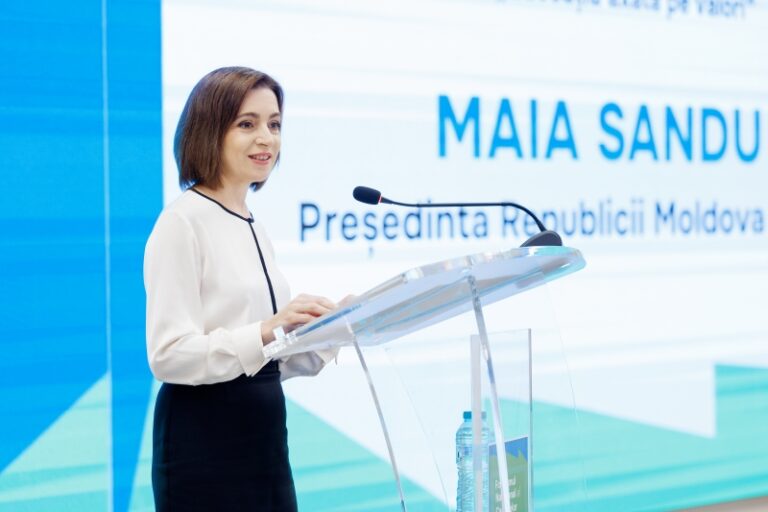 Maia Sandu la Forumul Național al Cadrelor Didactice: Referendumul și aderarea la UE este șansa de a ne pune țara la adăpost