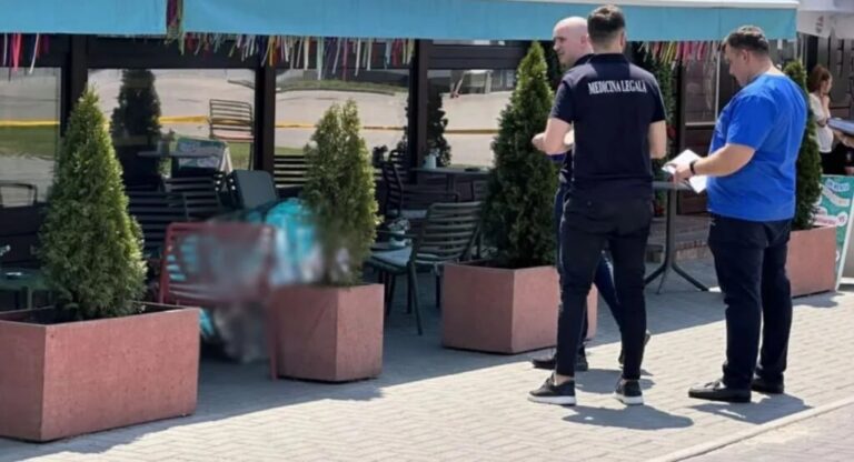 Doi complici în cazul omorului de la o terasă din Capitală au fost reținuți până acum, anunță IGP și PCCOCS