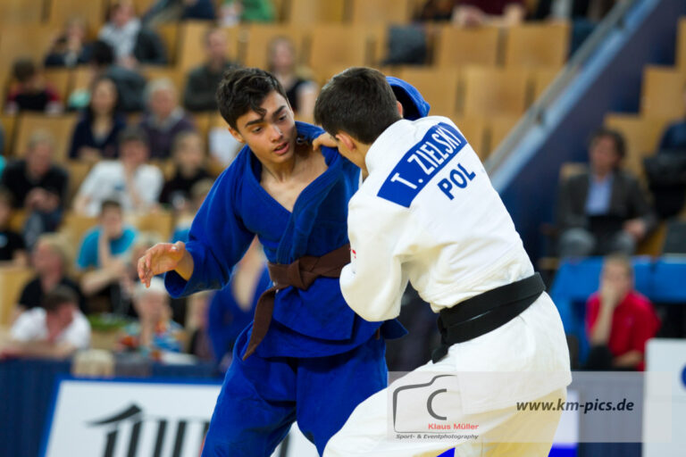 Judocanii moldoveni au obținut medalii la Campionatul Balcanic din Kosovo