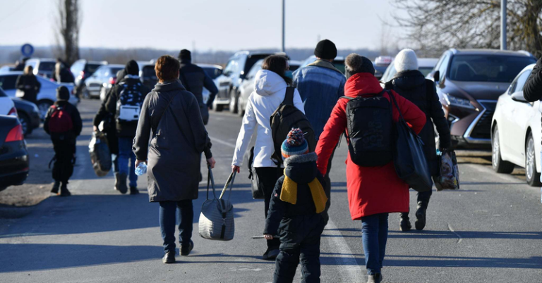 Sute de refugiaţi ucraineni şi-au găsit un loc de muncă în R. Moldova