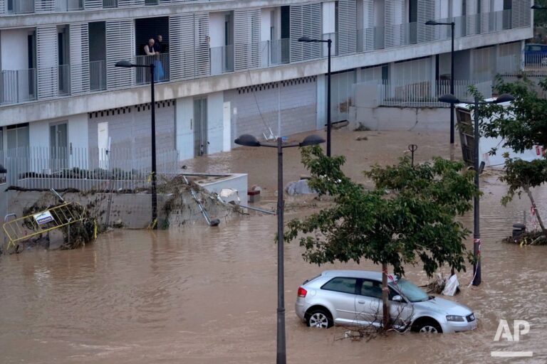 Dezastru în Spania. Cel puțin 51 de oameni au murit în urma inundațiilor care au afectat sudul și estul țării