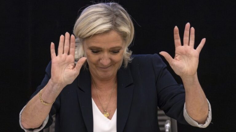 Procurorii francezi cer condamnarea lui Marine Le Pen pentru delapidare a fondurilor europene