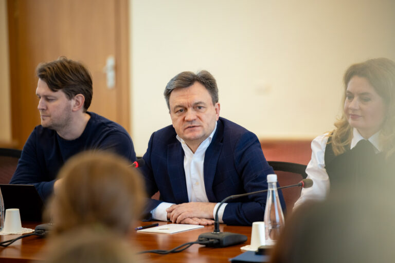 Dorin Recean, către investitorii străini: Vom implementa politici care vor încuraja reducerea consumului de energie electrică