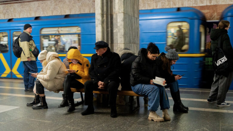 Sondaj: Ucrainenii, tot mai neîncrezători într-o victorie totală în războiul cu Rusia