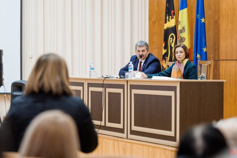 Maia Sandu, vizită de lucru la Leova: Vom continua să sprijinim primarii care muncesc pentru comunitățile lor