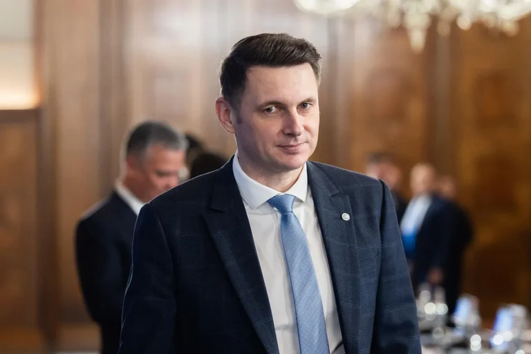 Președintele interimar al Senatului României, Mircea Abrudean, va efectua o vizită în R. Moldova
