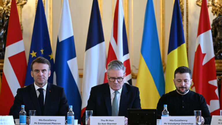 Franța pregătește un desant diplomatic la Washington: Vizită comună a lui Macron cu Starmer și Zelenski