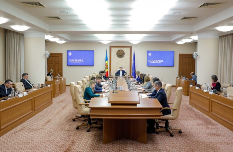 R.Moldova își recheamă ambasadorul din Suedia și numește noi secretari de stat