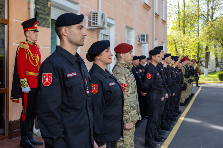 Carabinierii moldoveni pleacă într-o nouă misiune de menținere a păcii în Kosovo