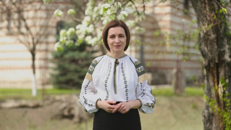 Maia Sandu, mesaj de Paște: Să privim cu încredere spre viitor
